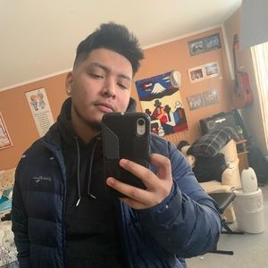 Meet your Posher, Elias